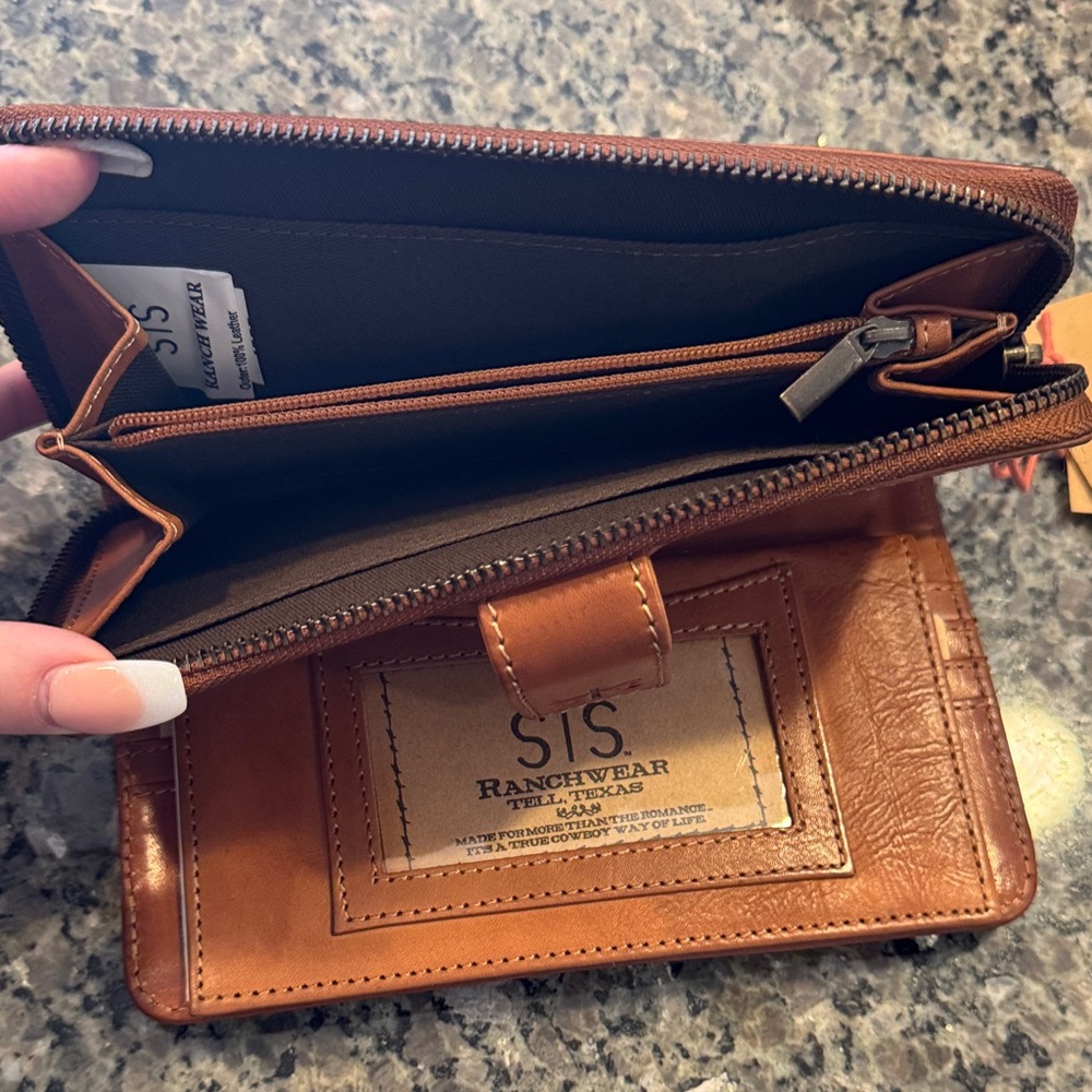 STS Ranchwear Rich Brown Leather Wallet - Picture 5 of 5